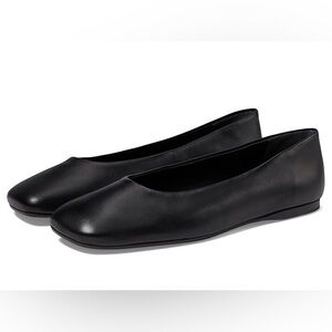 VINCE Leah Black Flat | Size 10